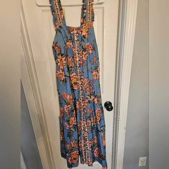 Anthropologie FarmRio Floral Bouquet Maxi Dress - Picture 6 of 7